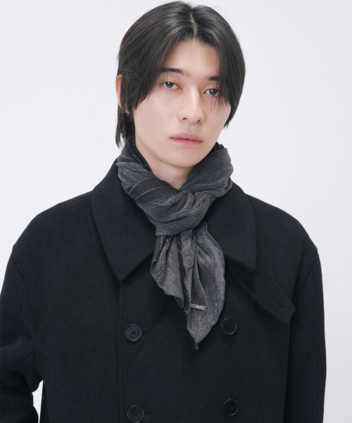 Crinkle texture scarf CHARCOAL