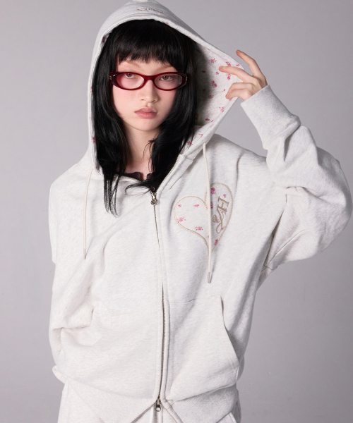YOUHEE HEART APPLIQUE HOOD ZIP-UP_LIGHT GREY