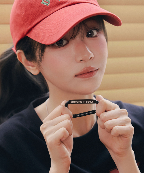 레터링 빅 카라비너_블랙