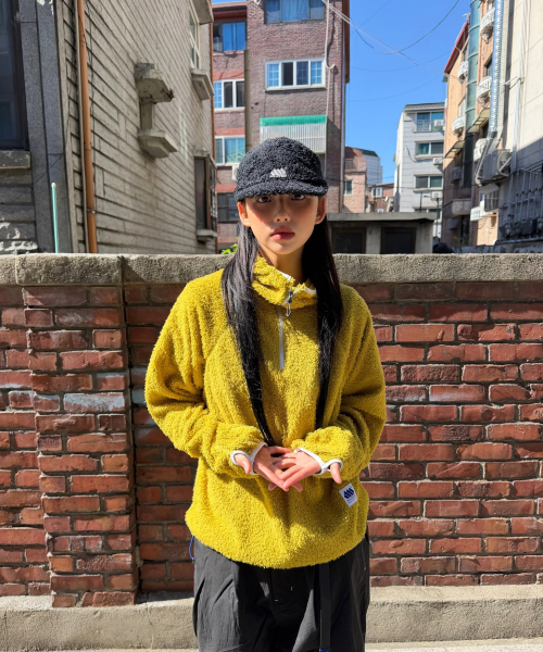 매든 [4COLORS] 퍼니 헤어리 하프집 풀오버 후디