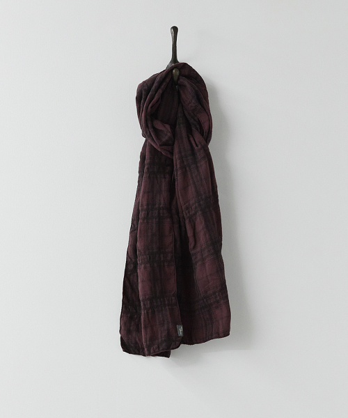 Crease Check Scarf Burgundy