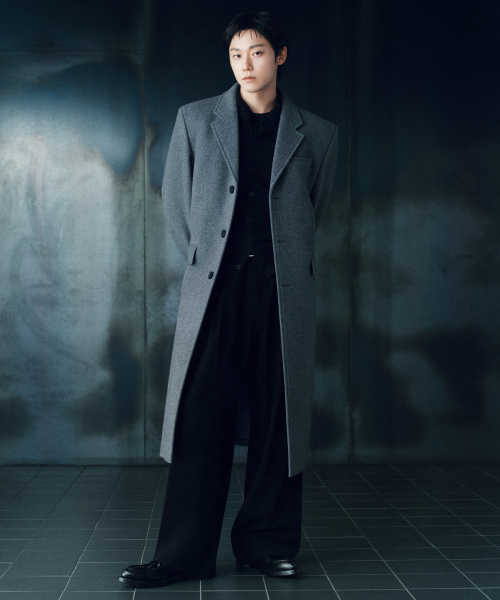 [이도현 PICK] 캐시미어 블렌드 하이 버튼 대디 숄더 싱글 롱 코트 [미디엄 그레이]