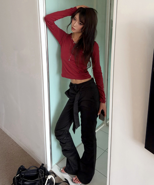 Tocheu Shirred Slim Bootcut Long Pants_Black