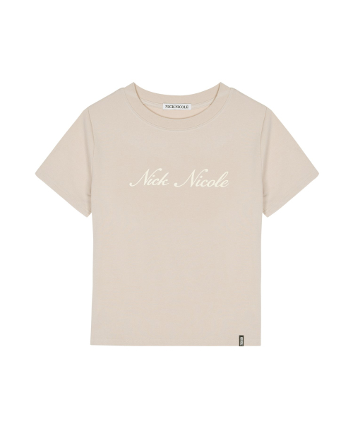 NICOLE LOGO GRAPHIC HALF TOP_BEIGE