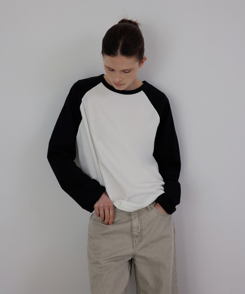 Contrast Raglan Sleeve T-Shirt