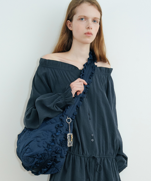 Padded Shirring Bag (Navy)