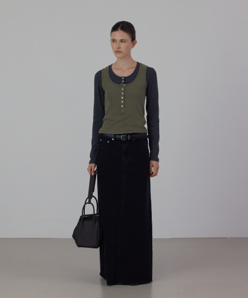 F/W Fine Ribbed Button Sleeveless Top