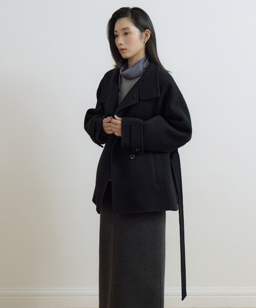 handmade high neck half coat-black