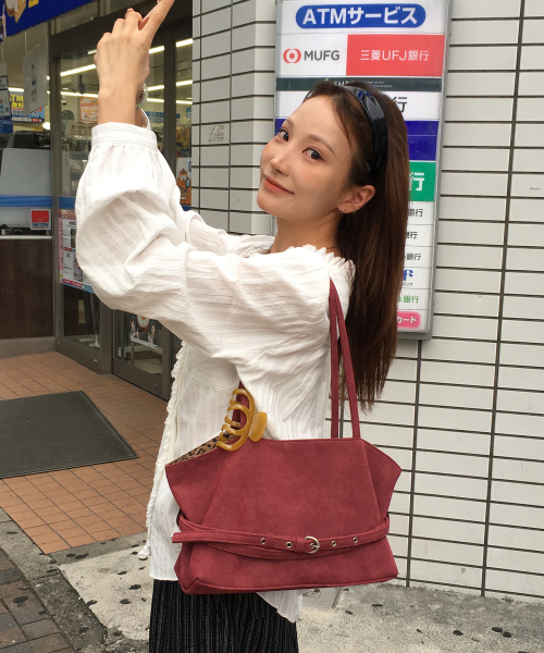 MELLOW REVERSIBLE BELT TOTE BAG_MATTE WINE