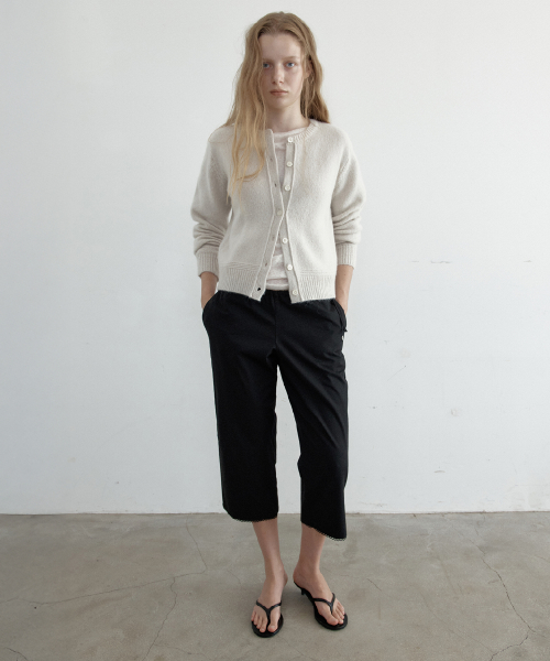 Drawstring Capri Pants (Black)