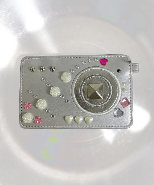 CAMERA CARD WALLET SILVER