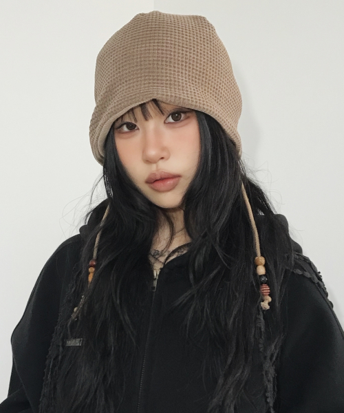 [ZGGU] Waffle Beaded String Beanie [BEIGE]
