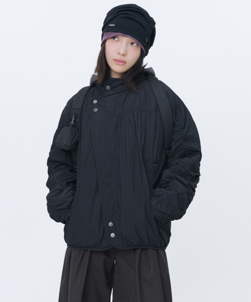 미세키서울 Diagonal shirring padded jacket BLACK