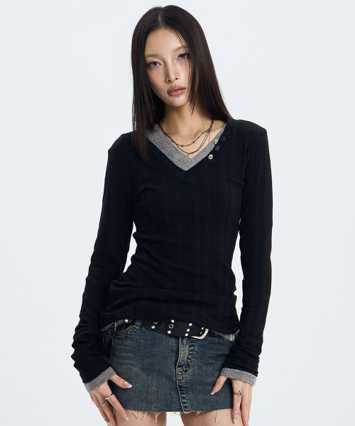 V-Neck Slim Top (BLACK)