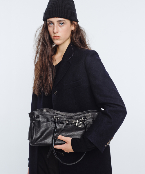 SOFT GRANDMA SHOULDER BAG_black washed nappa