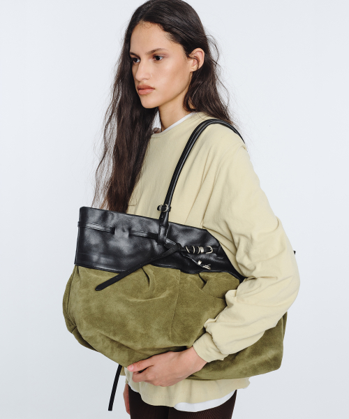 SOFT GRANDMA LAYERED BAG_dark olive suede