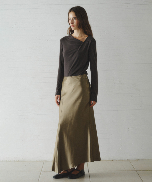 ALOHA unbalanced satin long skirt_KHAKI