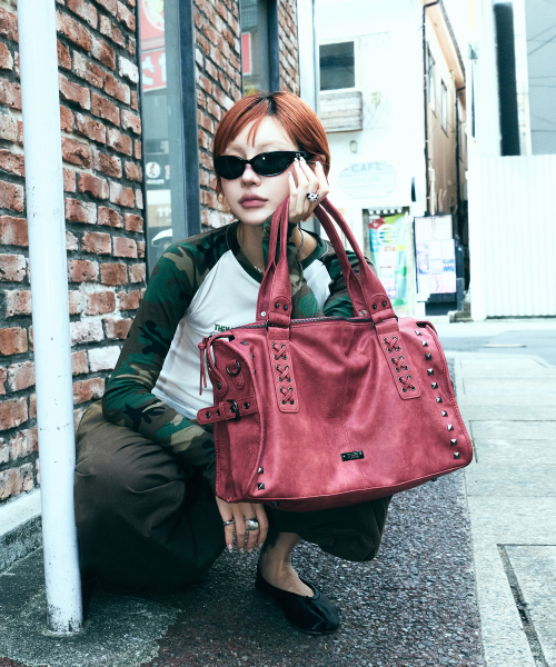 데프가먼츠 (DEFG X 유나제이) EYELET CROSS DOT BAG [3COLOR]