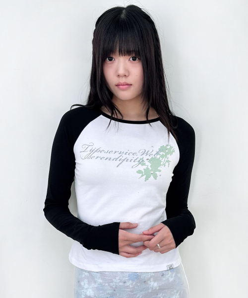 타입서비스 Sheer Hotfix Raglan Top [White]