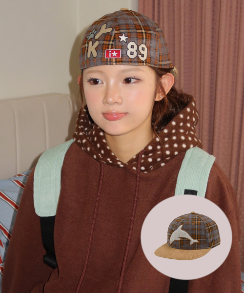 플란넬 체크 돌핀 캡 브라운