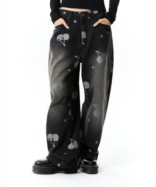 CHERRY ALL-OVER WIDE-FIT DENIM PANTS(BLACK)