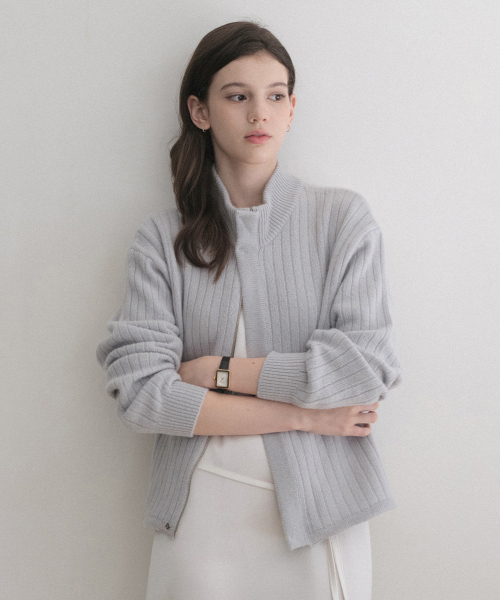 rainy cashmere half neck zip-up (sky)