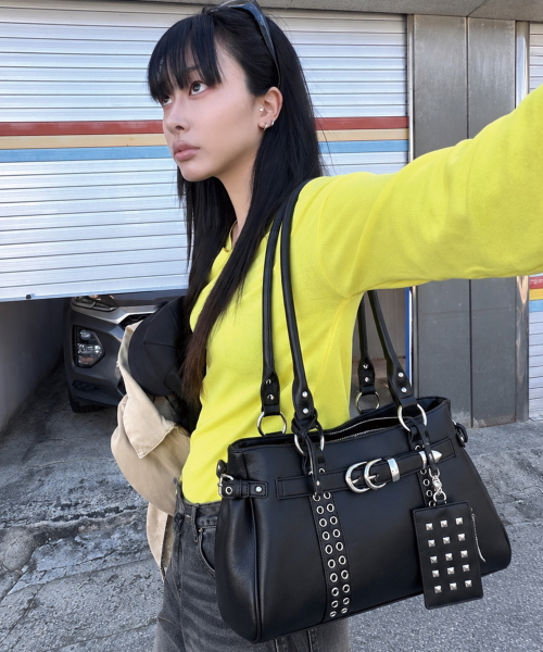 CRAVE 크레이브_ Black