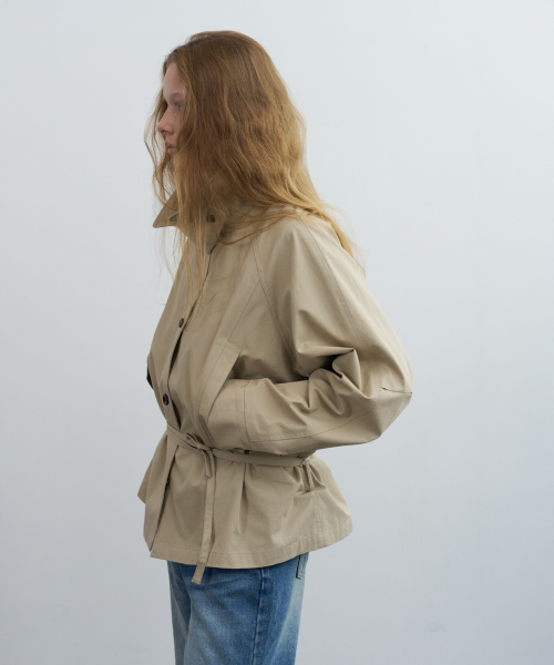 포에토 Slouch half trench coat - beige