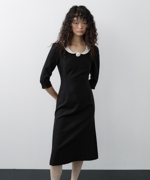 Rosalie U-Neck Dress & Corsage Set (Black)