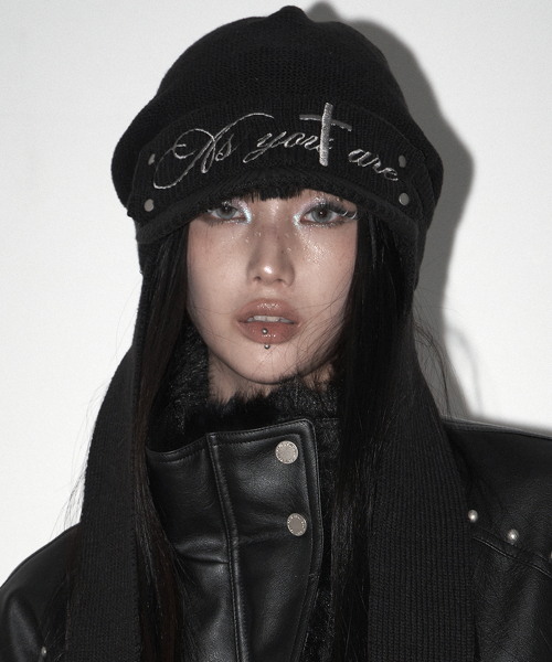 애즈유아 레터링 트루퍼 비니 블랙