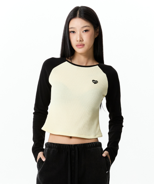 COLOR-MIX RAGLAN WAFFLE LONG SLEEVE(BLACK)