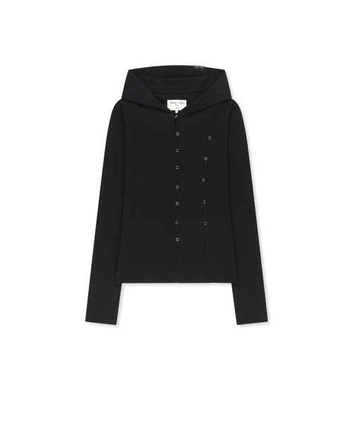 DOUBLE LAYER BUTTON HOOD TOP IN BLACK