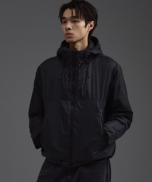 TORAY PrimaLoft Functional Hooded Jacket Black IEJU6F201BK