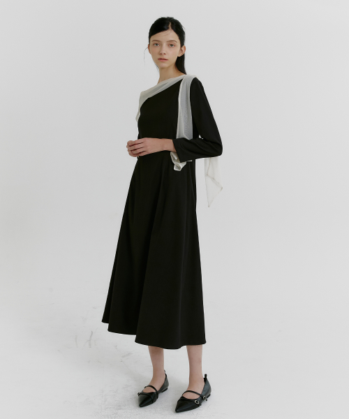 비데트 원 숄더 타이 드레스