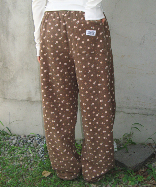 FLOWER PATTERN FLEECE PANTS BROWN