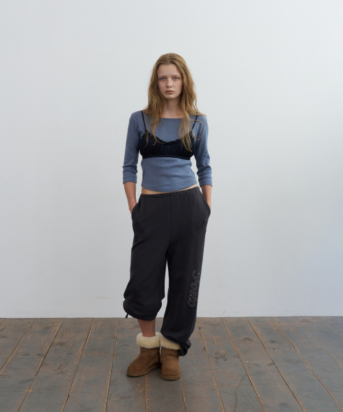 Kitsune stitch pants - charcoal