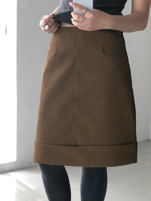 Folded Hem Midi Skirt (2C)