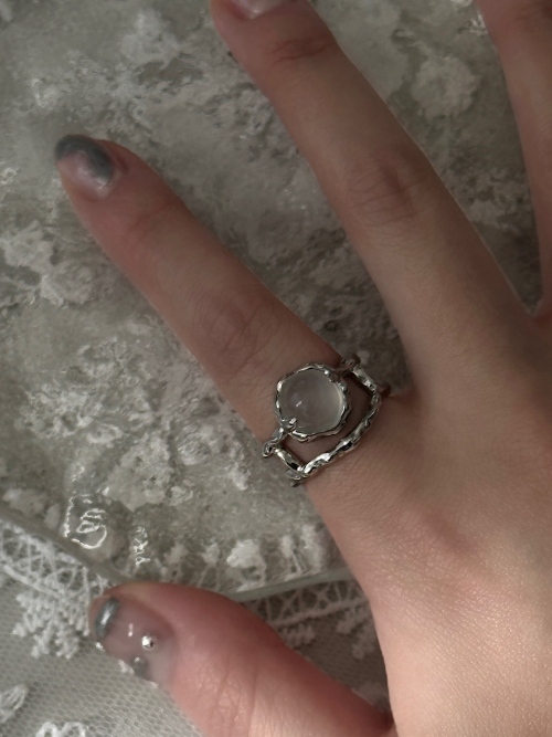 Silky Moon Open Ring