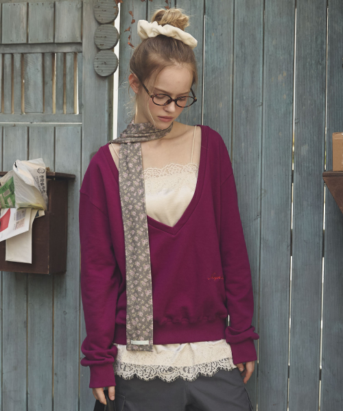 Soft Rose Floral Long Scarf_Charcoal