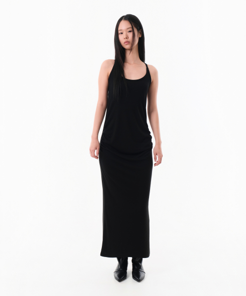 SIDE SHIRRING SLEEVELESS MAXI DRESS (BLACK)