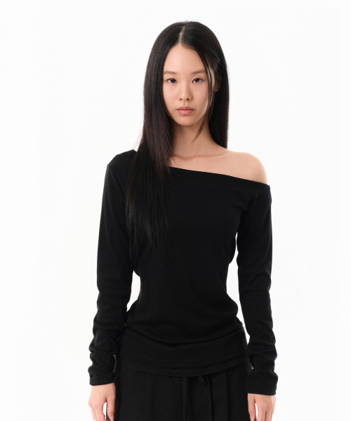 BELTED ONE SHOULDER LONG SLEEVE (BLACK)
