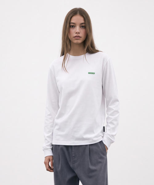 SMALL LOGO EMBROIDERY LONG SLEEVE T-SHIRT