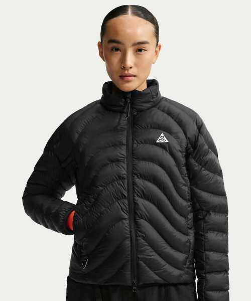 나이키 ACG 라바 플로우 써마 핏 ADV 재킷 W - 블랙:서밋 화이트 / IR2247-010