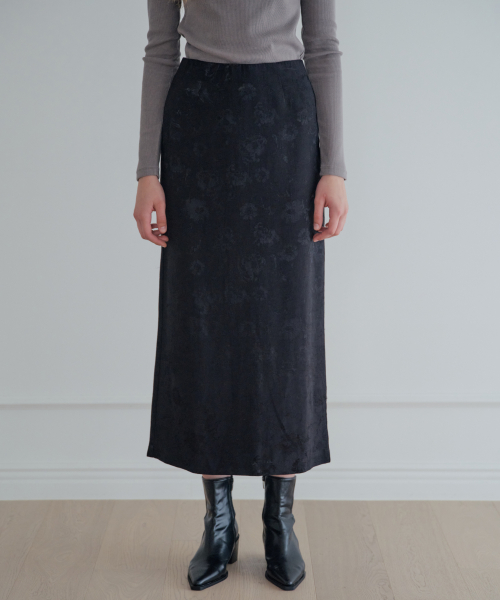 Floral Jacquard Satin Long Skirt_Black
