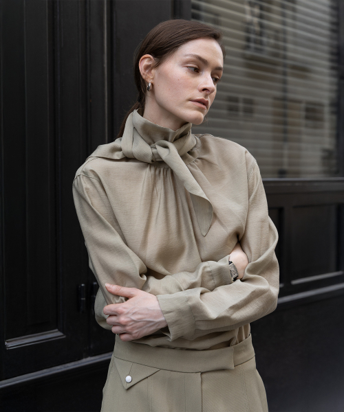 Lune tie blouse (Khaki)