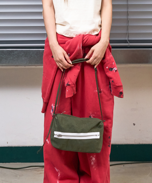 낫뉴 Heavy Nylon Pouch Bag Khaki