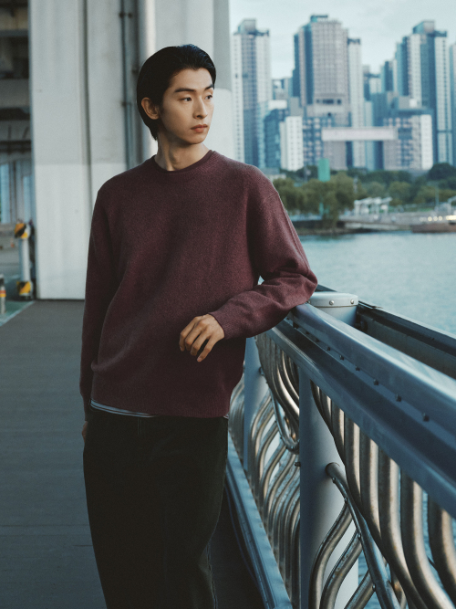 남성 커스터드얀 크루넥 스웨터_MSG4ER1401