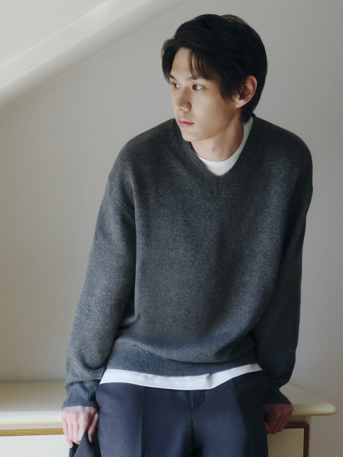 남성 커스터드얀 브이넥 스웨터_MSG4ER1400
