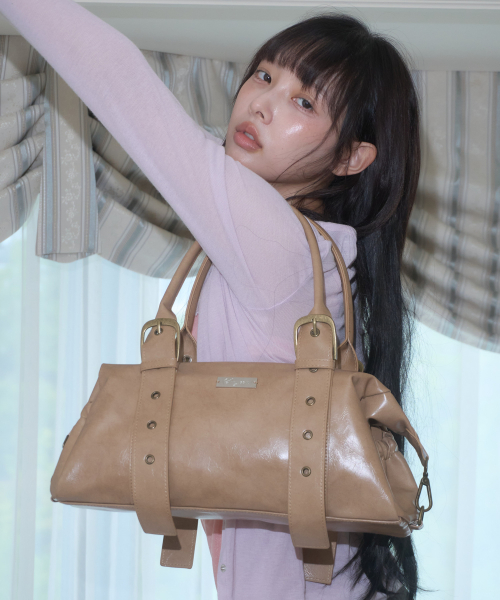 스묜 Belt Detail Handbag