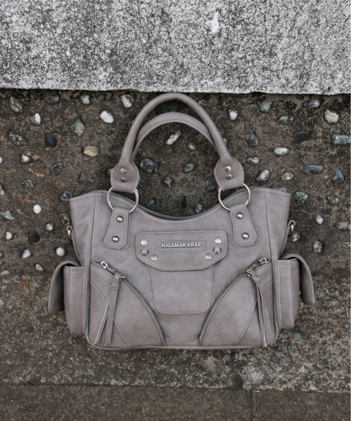 이우가마카라스 Studded Leather Mini Shoulder Bag (Greige)